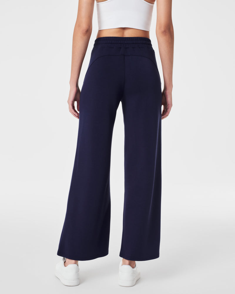 SPANX® AirEssentials Cropped Wide Leg Pant