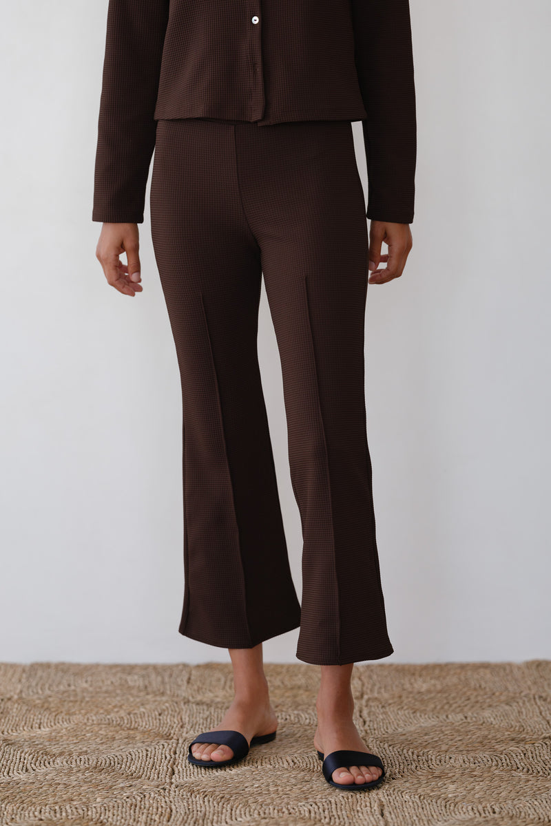 The Box Weave Stretch Kick Flare