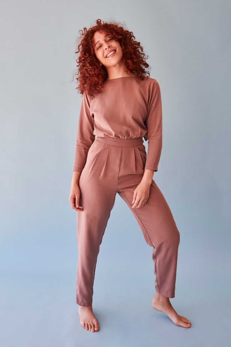 The Bringing Sexy Back ezp® Jumpsuit Rose Lyocell
