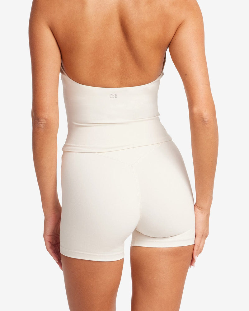 Form Invisible Scrunch Shorts 4