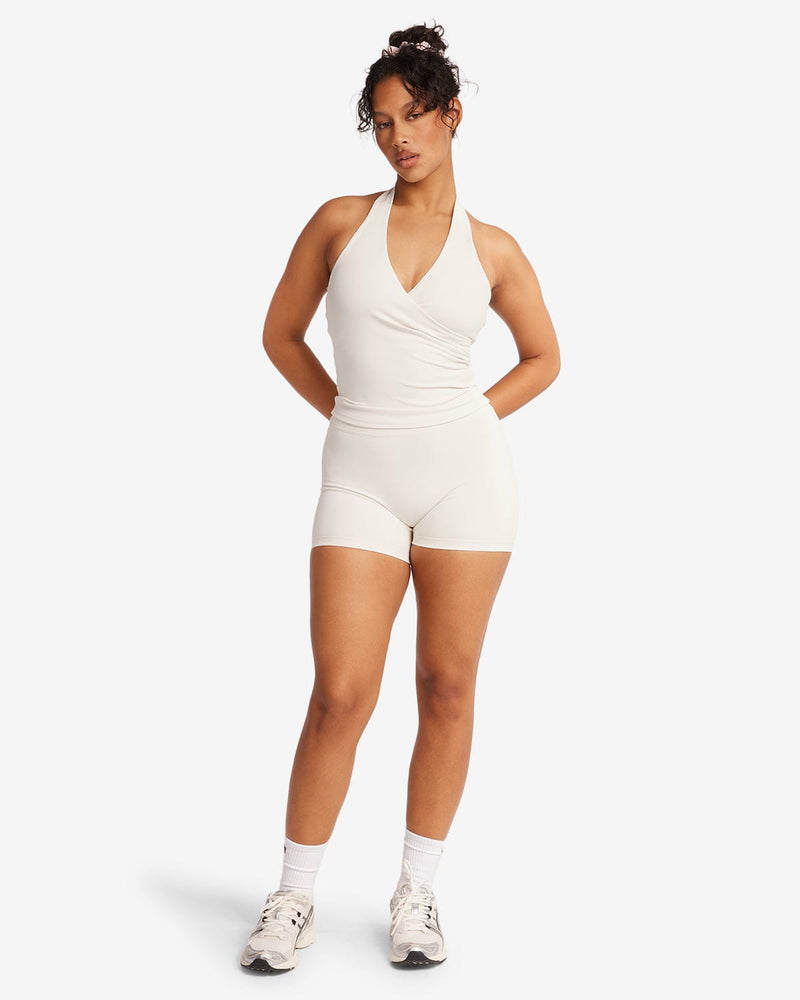Form Invisible Scrunch Shorts 4