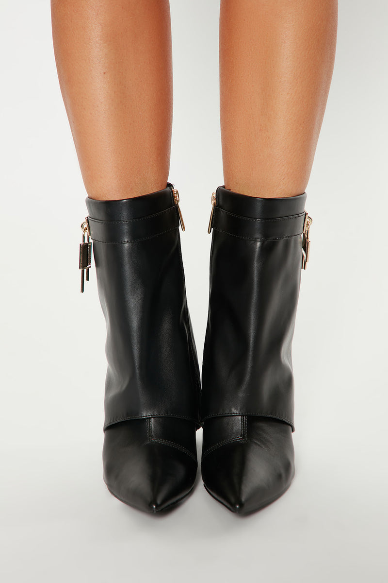 Valeria Booties - Black