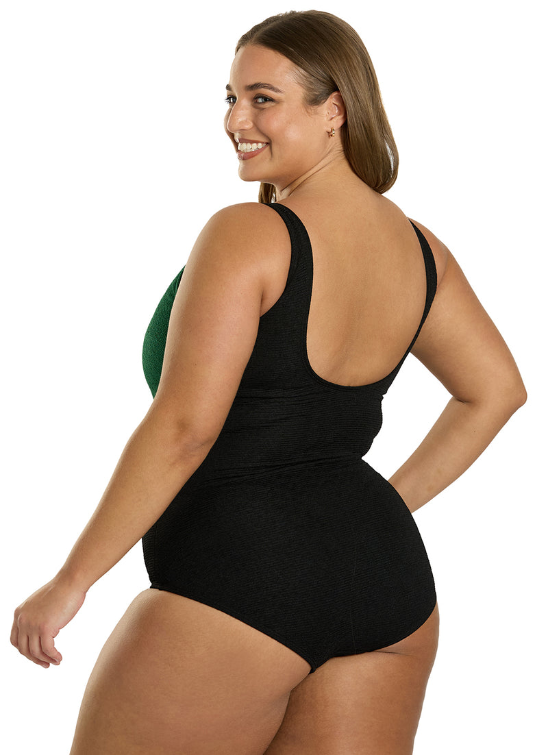 Sporti Plus Size Textured Chlorine Resistance Asymmetric Colorblock One Piece Slimsuit