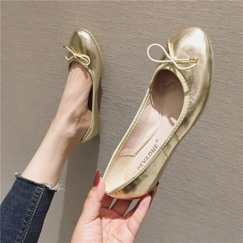 Flats for Women Casual Shoes Women Flats Soft Ladies Boat Shoes Slip-on Woman Ballet Flats Black Gold Grey Plus Size 42 YX1375