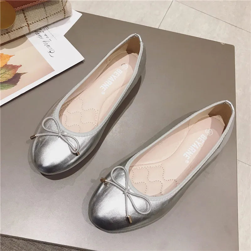 Flats for Women Casual Shoes Women Flats Soft Ladies Boat Shoes Slip-on Woman Ballet Flats Black Gold Grey Plus Size 42 YX1375
