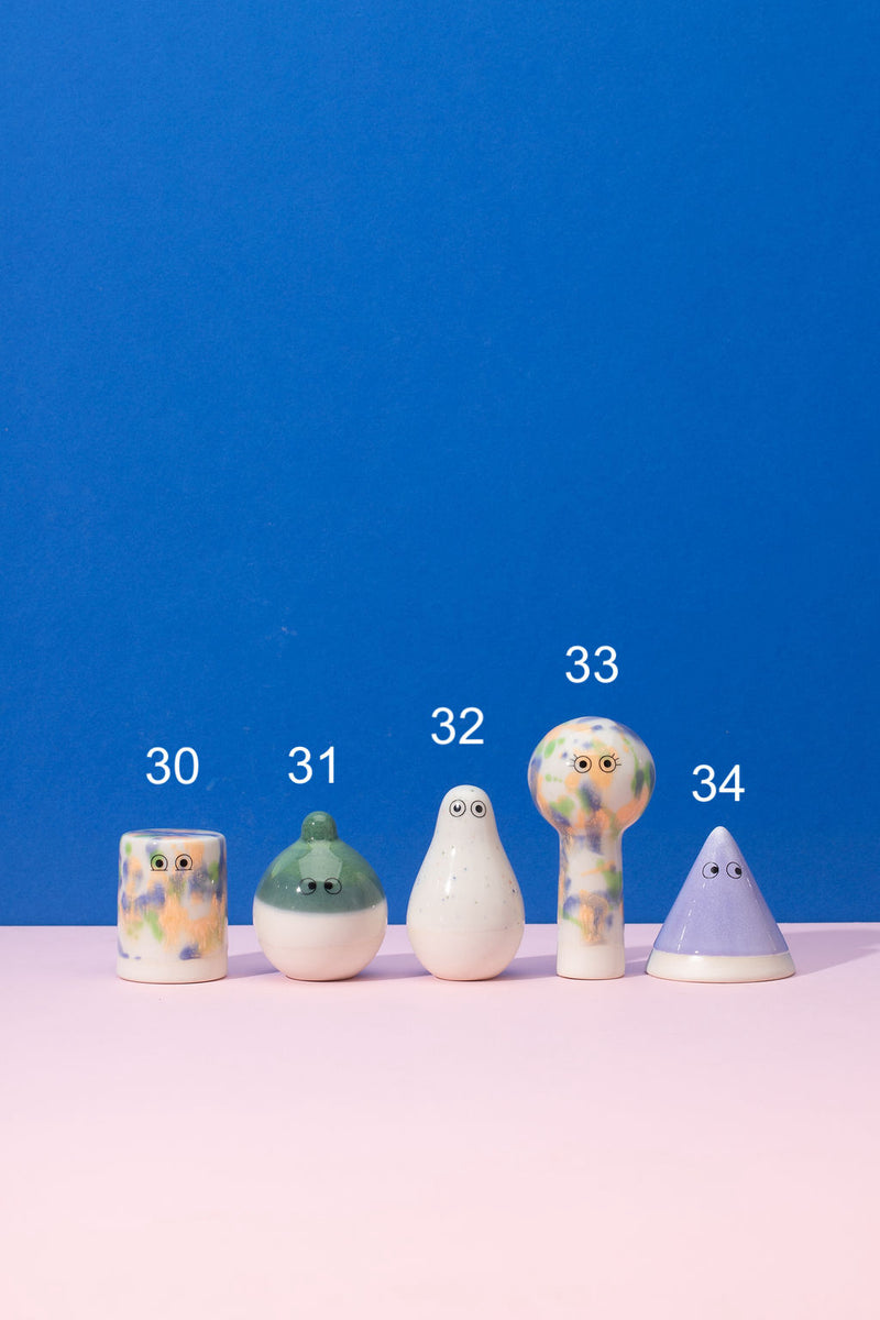 Familia Figurines (No. 30-34)