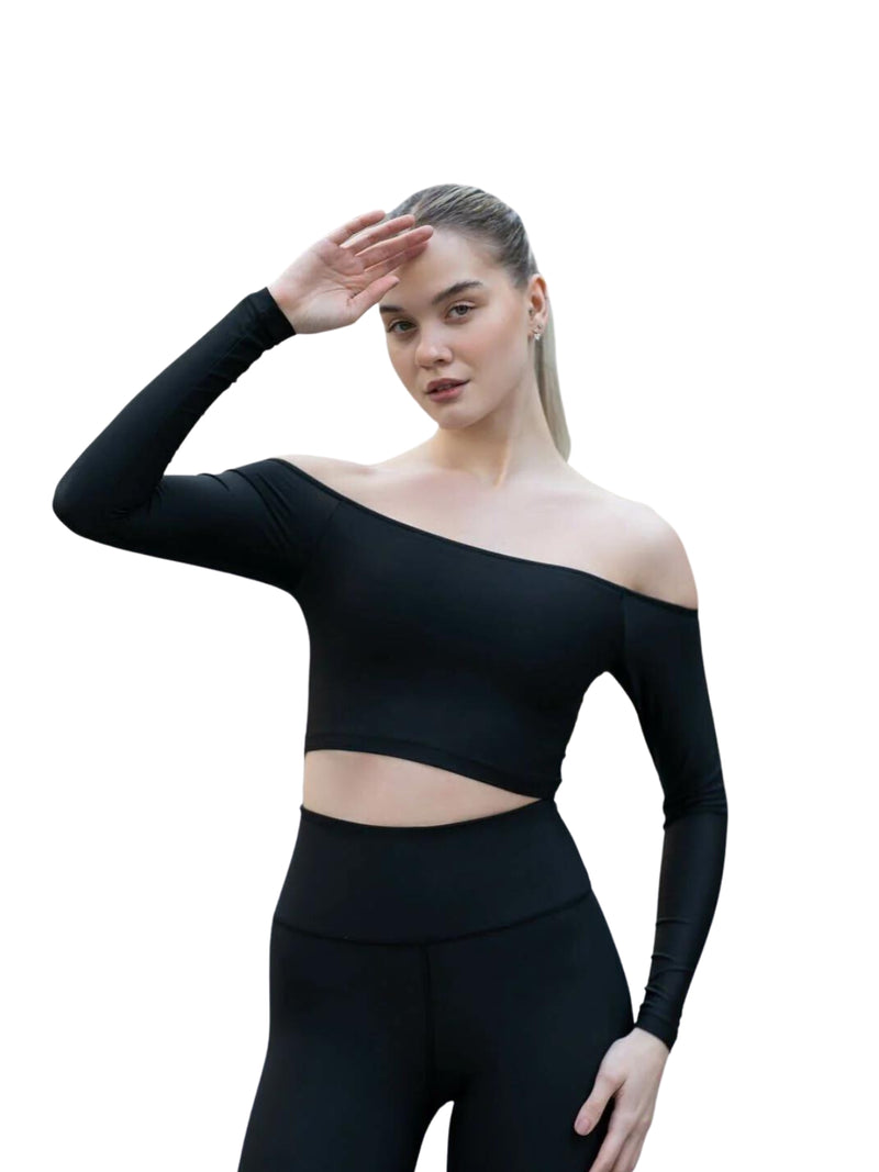 082 Comfortlux off shoulder long sleeve t-shirt in black