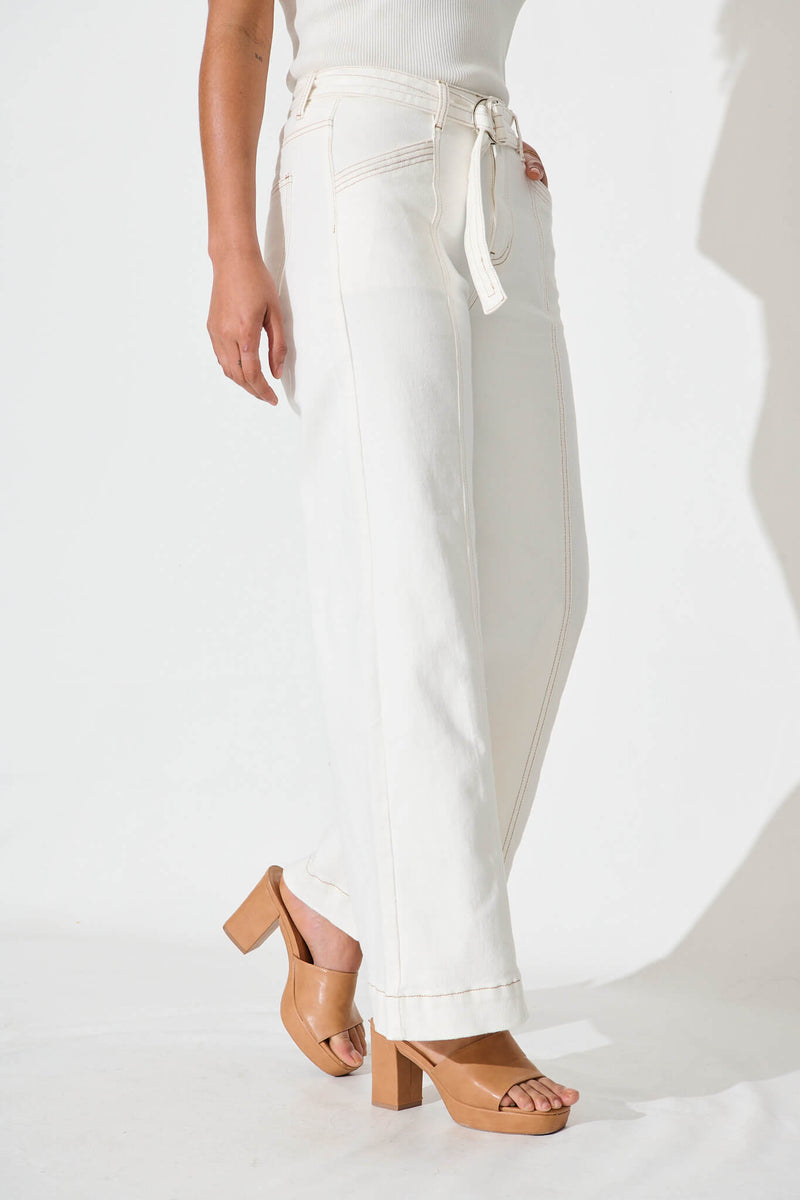 Daria High Rise Wide Leg Jean In White Denim