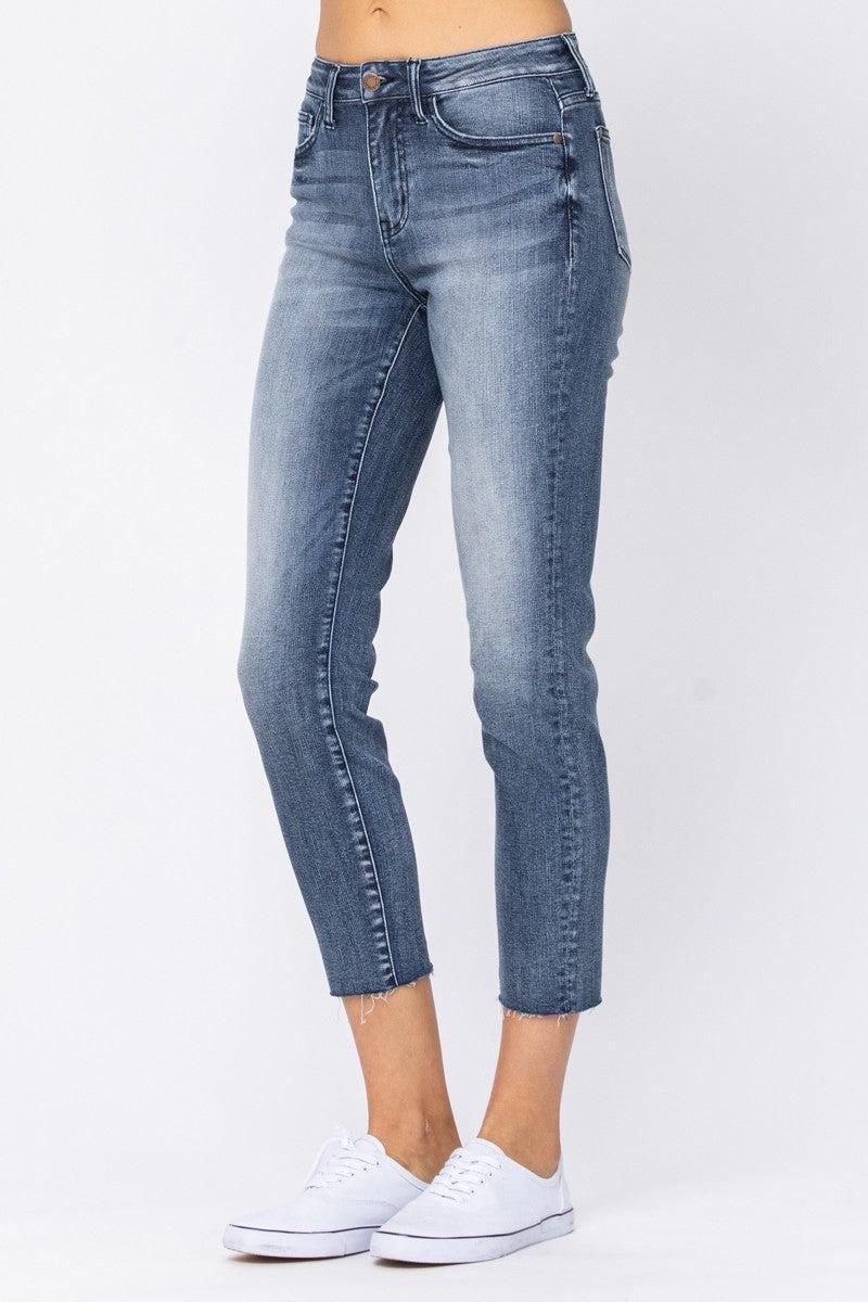 Judy Blue High Waist Raw Hem Relaxed Fit Denim Jeans 88191