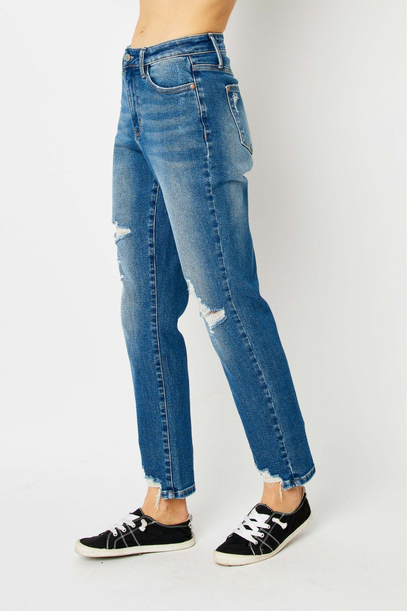 Judy Blue High Waist Queen of Hearts Coin Pocket Boyfriend Denim Jeans 88569