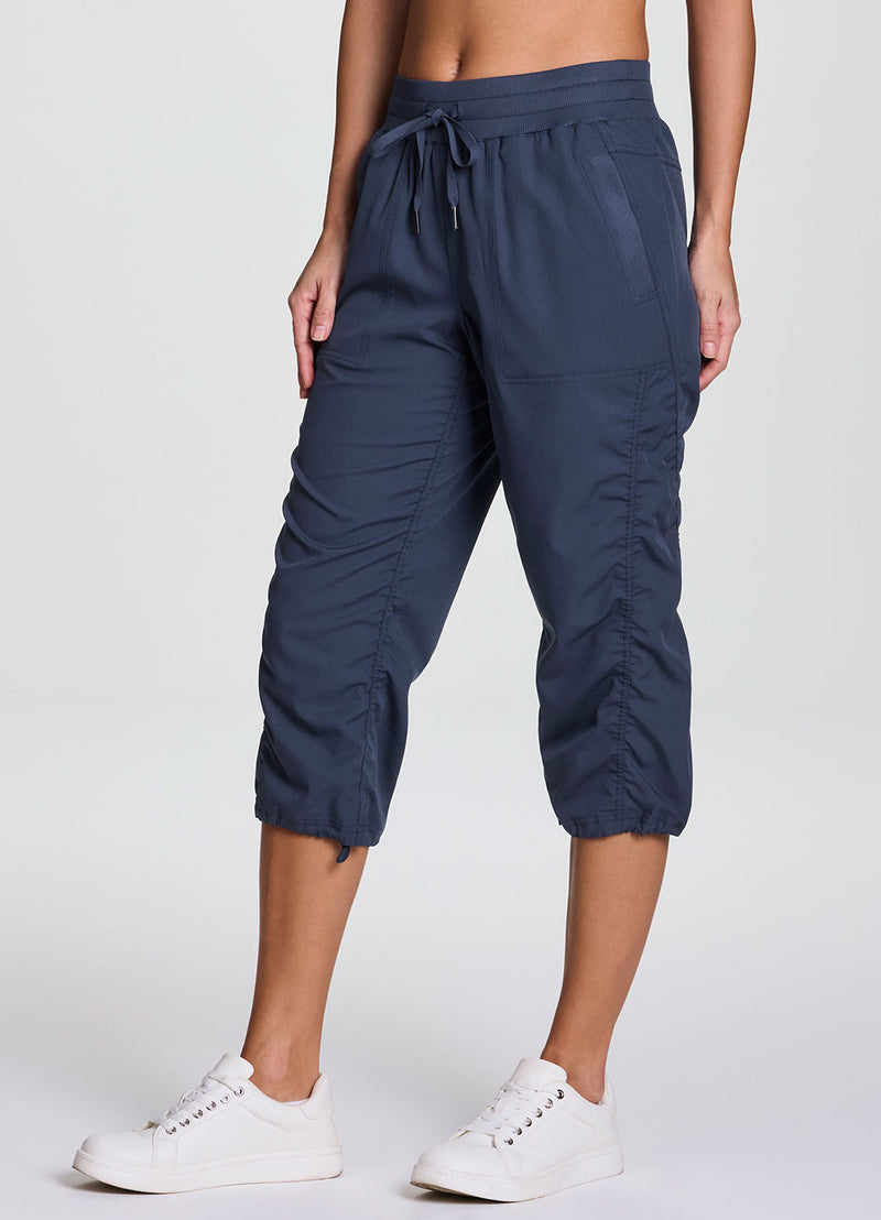 Lumen Lightweight Capri Pant
