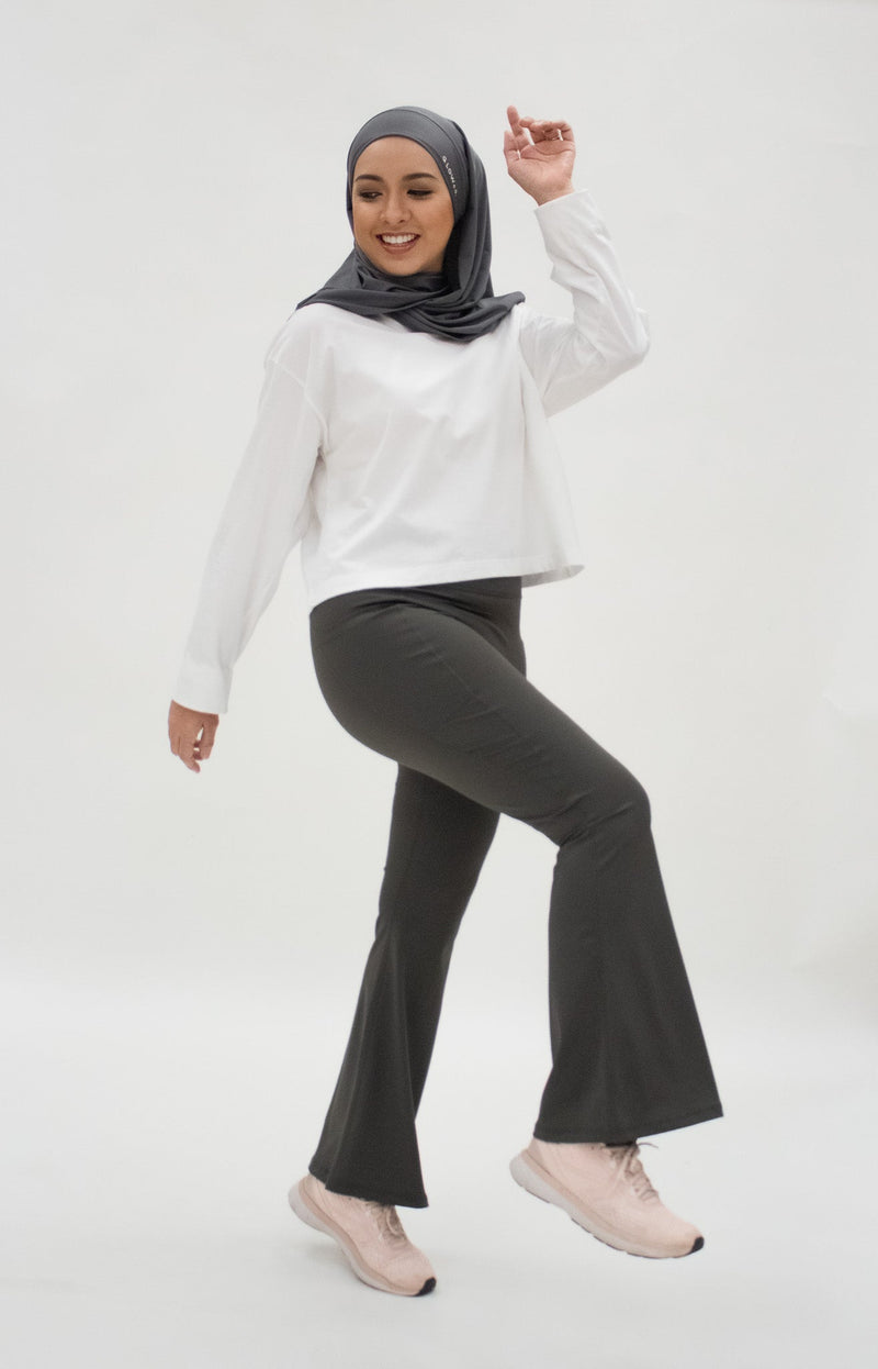 Fit & Flare High Waisted Pocket Pants in Graphite
