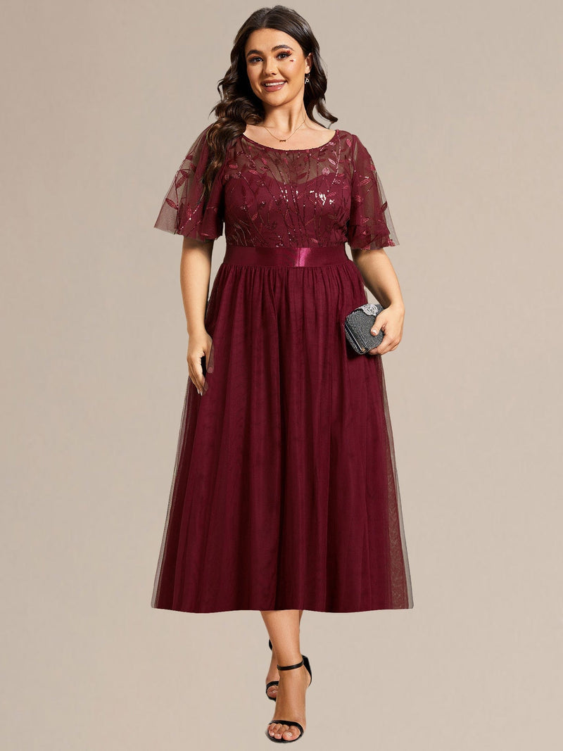 pretty TAYLOR|Plus Size Sequin Leaf Midi Evening Dress