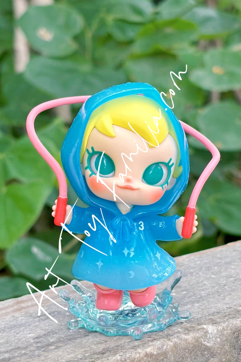 Baby Molly Funny Raining Day Figurine - 快乐的下雨天吊卡
