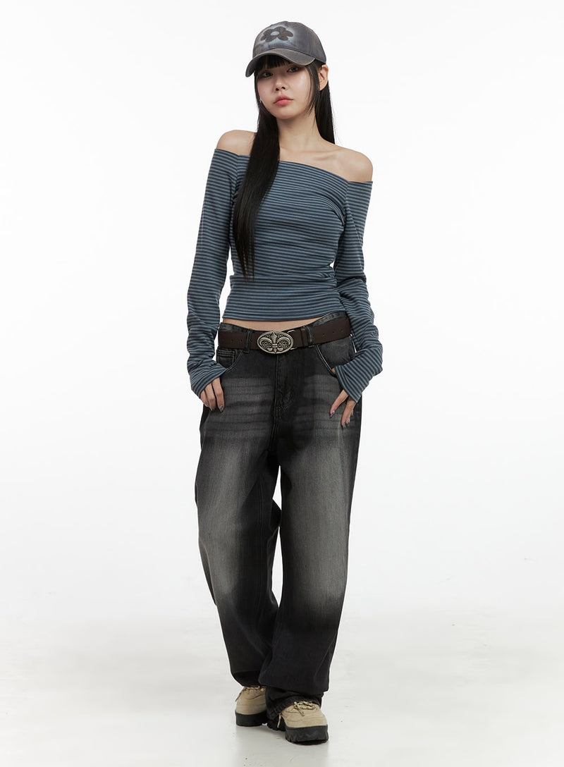 Striped Off-Shoulder Long Sleeve Top OO401