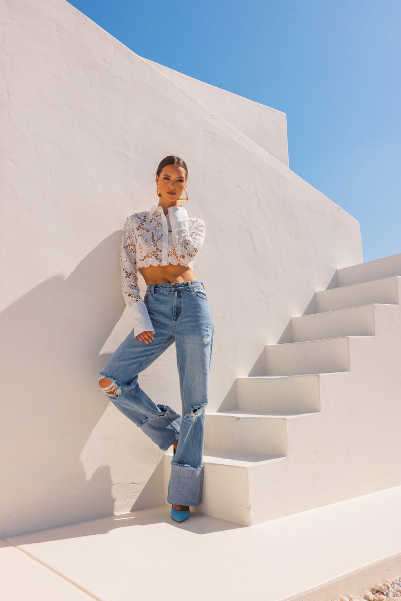 Beyond Extremist Cuffed Boyfriend Denim Jeans in Blue