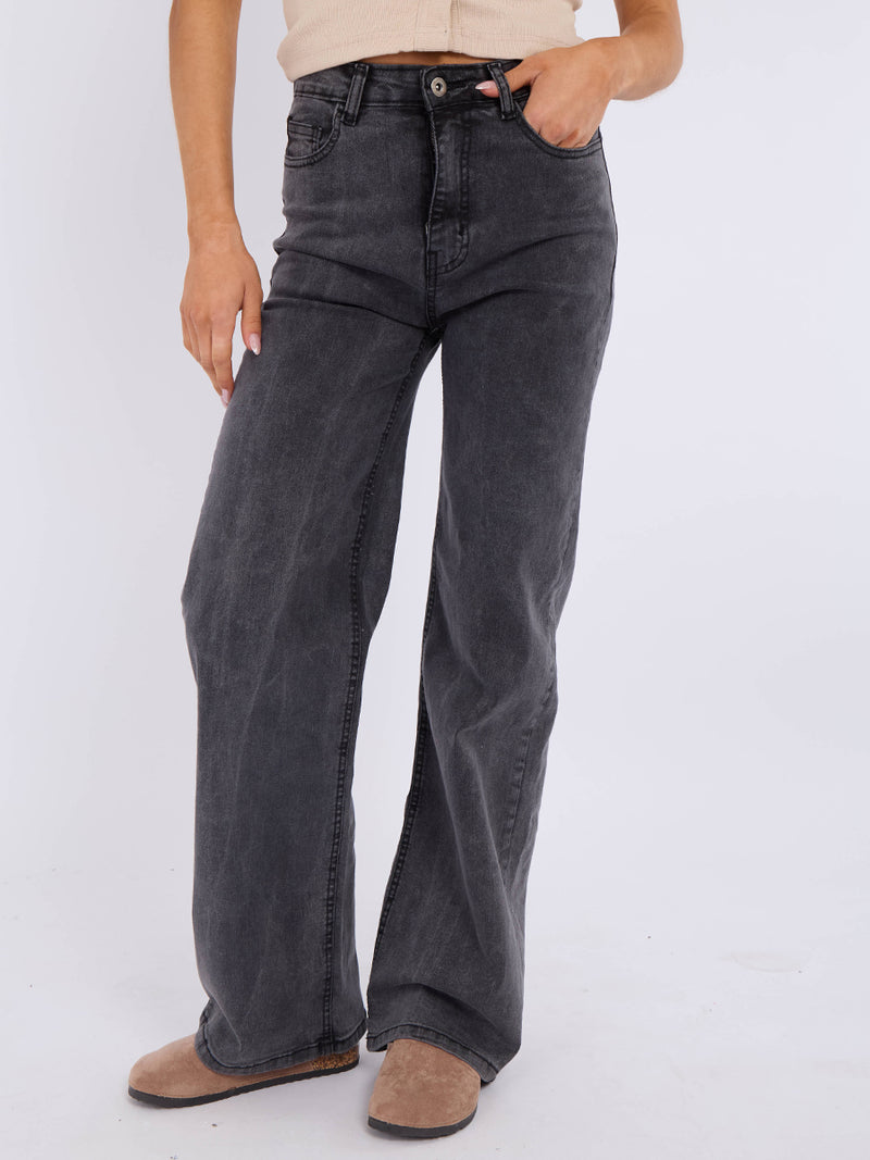 Straight Leg Denim Jeans With Bow Detail