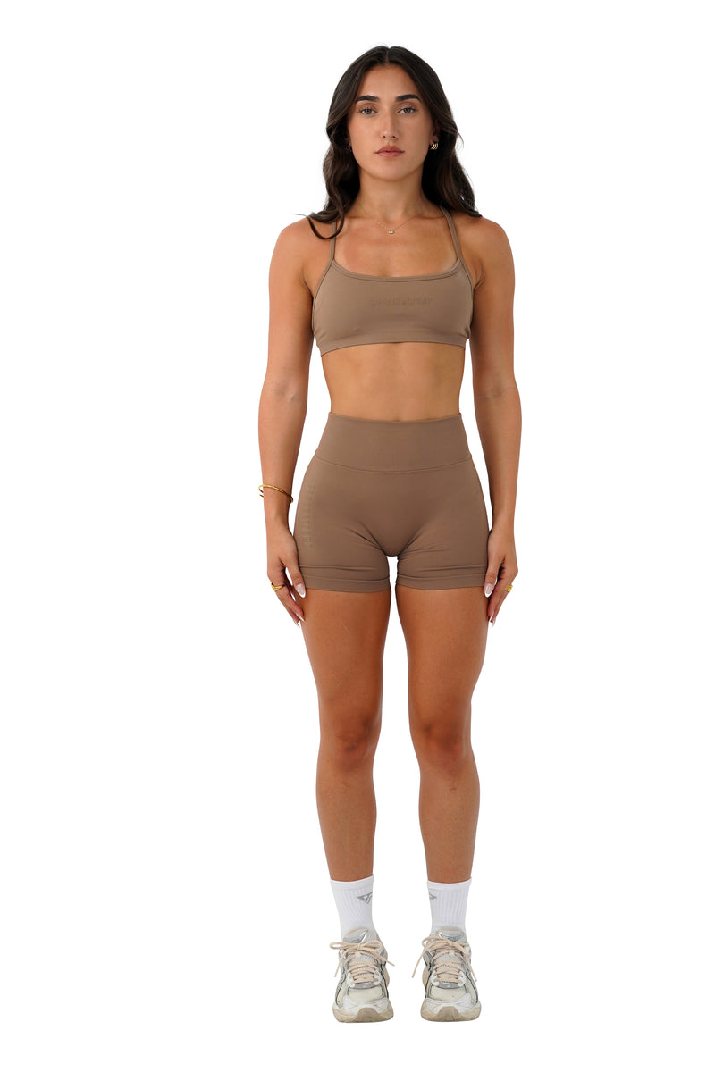 LJ V-BACK SCRUNCH SHORTS - COFFEE