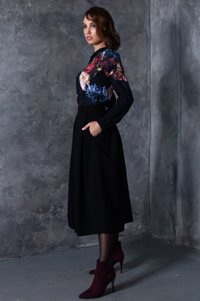 Black full skirts with side pockets
