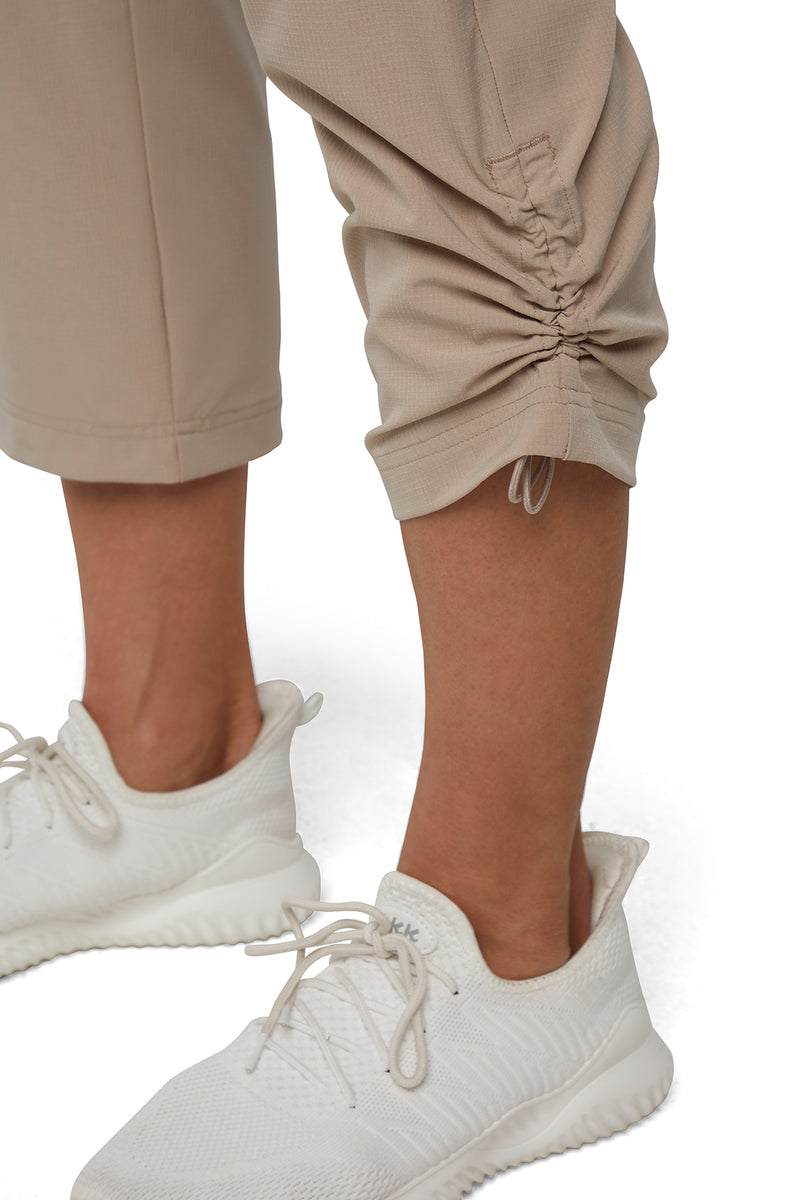 Adventure Cropped Cargo Pant