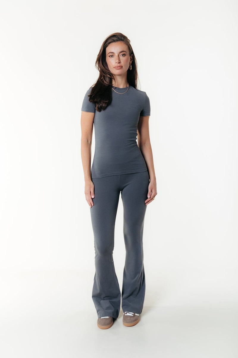 Uni Fitted Flare Pants | Dark grey