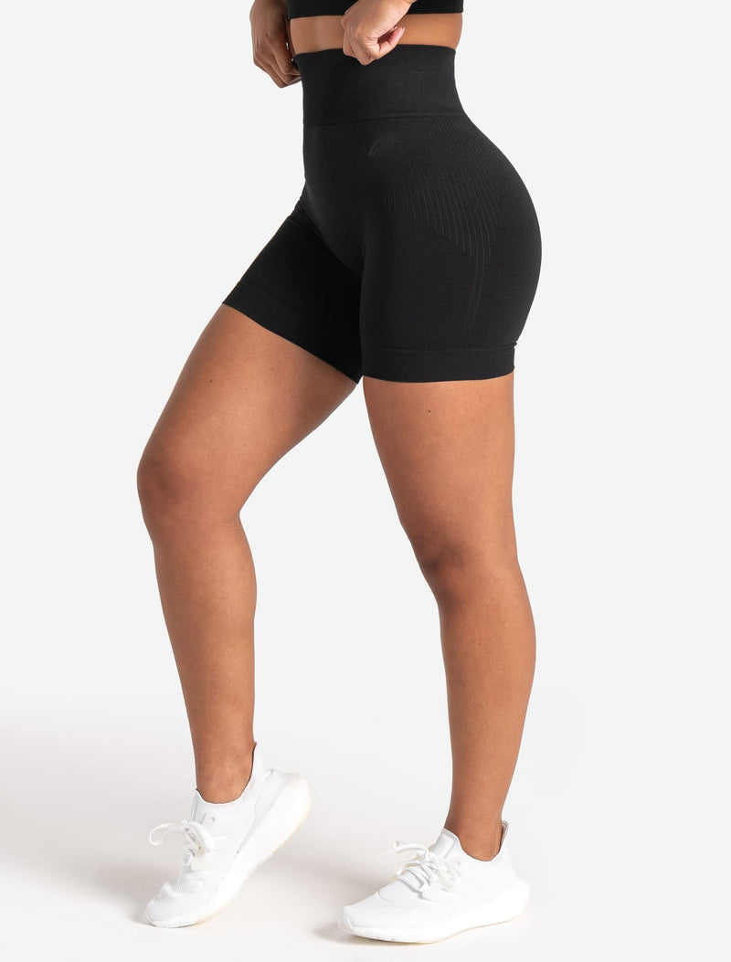 ADAPT 2.0 Seamless Shorts - Blackout