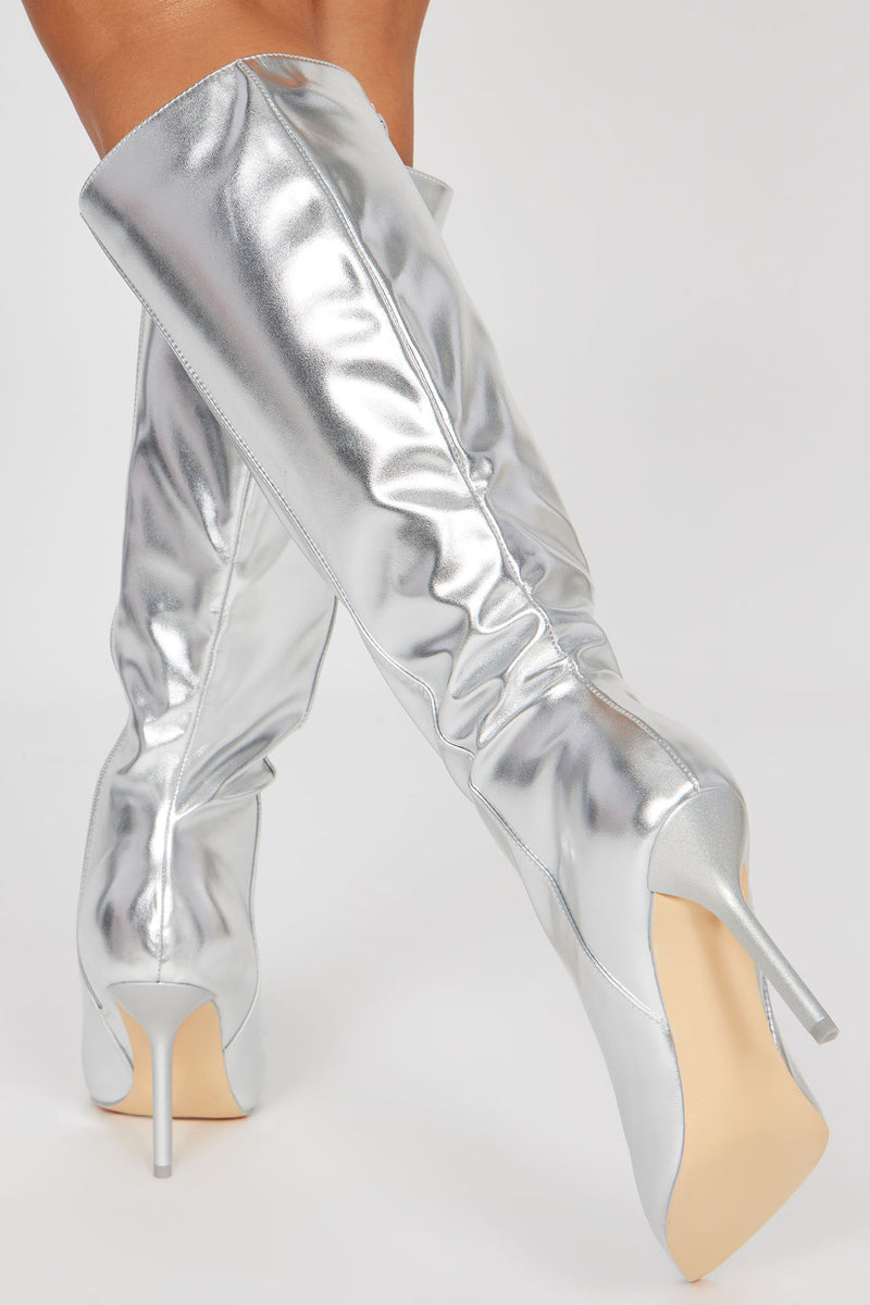 Step Your Game Up Knee High Heeled Boots - Silver