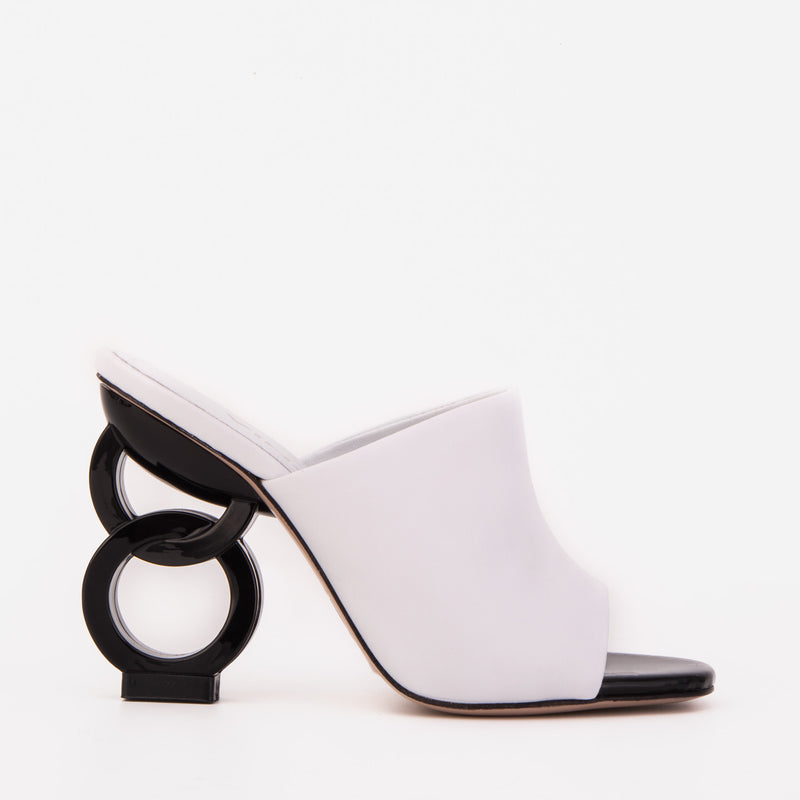 The Cymmer White Leather Women Sandal