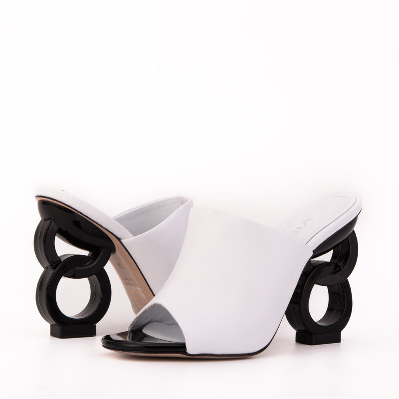 The Cymmer White Leather Women Sandal