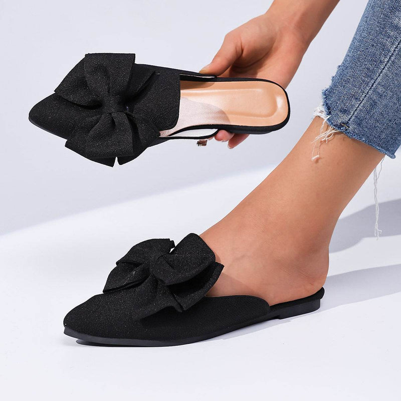 Plus Size Trendy Beach Slippers - Women's Bow Sandals in Black & Pink