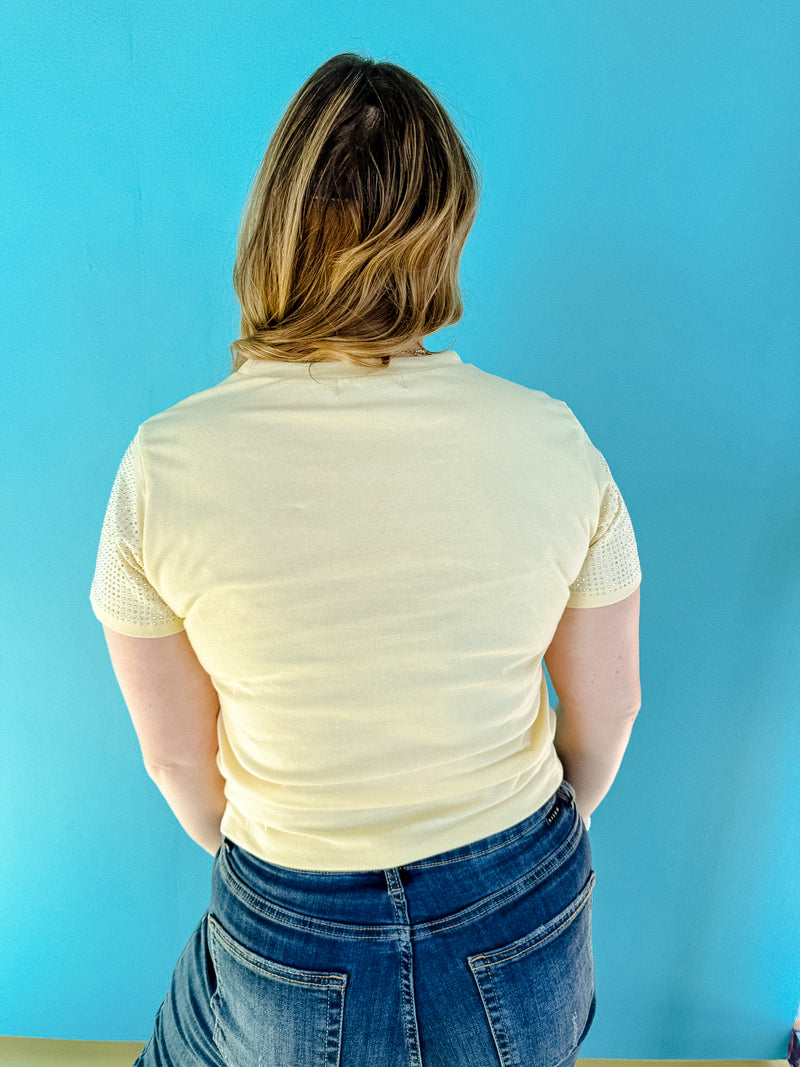 Daisy Embellished Tee - Light Corn