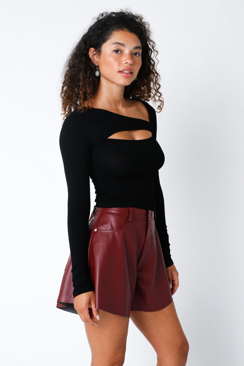 DANICA CUT OUT TOP - BLACK