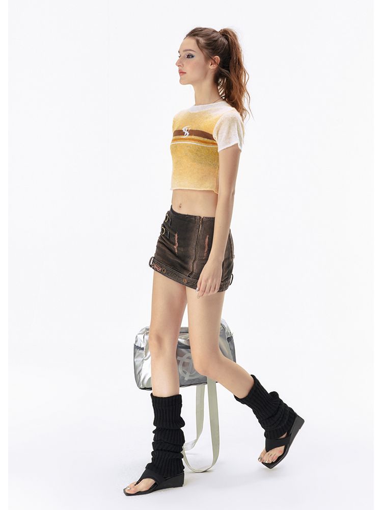 backless strap contrast color T-shirt