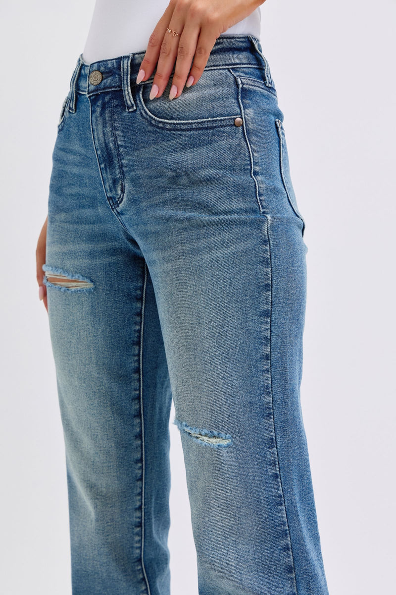 Judy Blue Mid Rise Contrast Wash Destroyed Dad Denim Jeans 88859