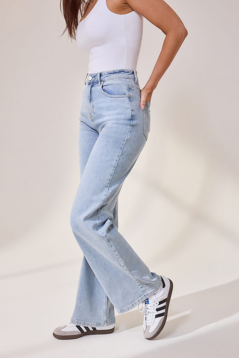 Wide Leg Jeans - Light Bleach