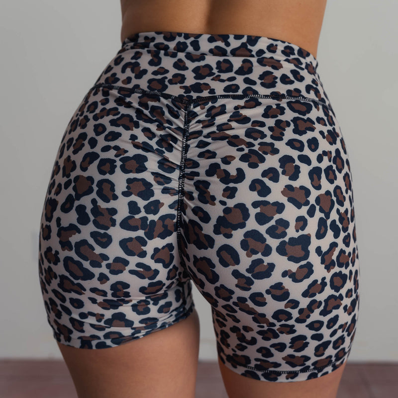 SCRUNCH BIKER SHORTS - LEOPARD