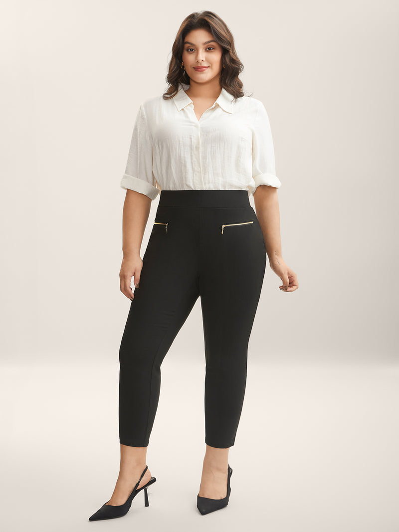 Pull-On Skinny-Fit Pockets Pants