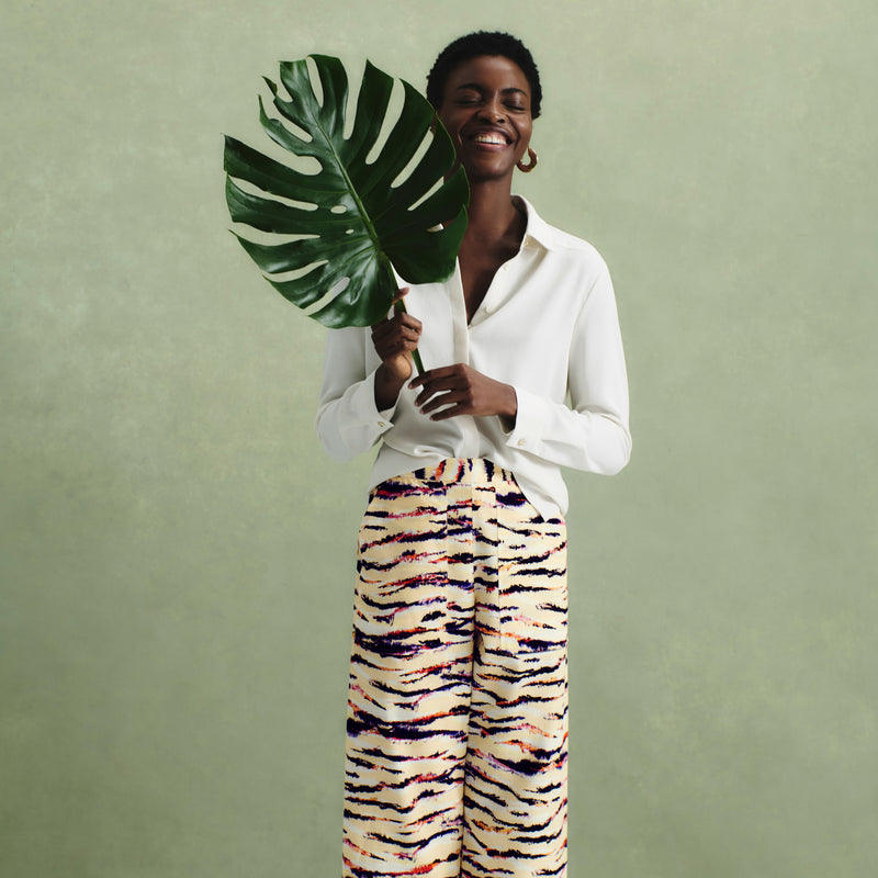 Madelyn Pull-On Pant - Airy Cotton :: Savannah Print