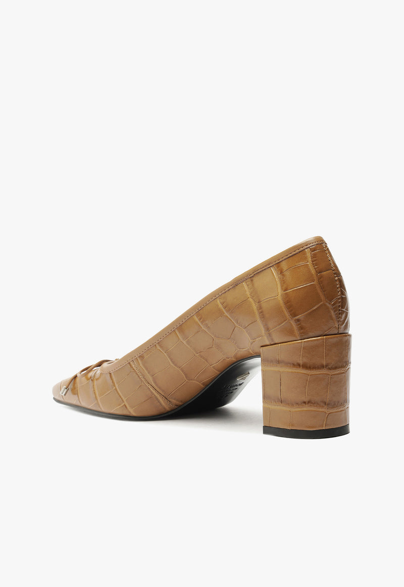 Arissa Pump