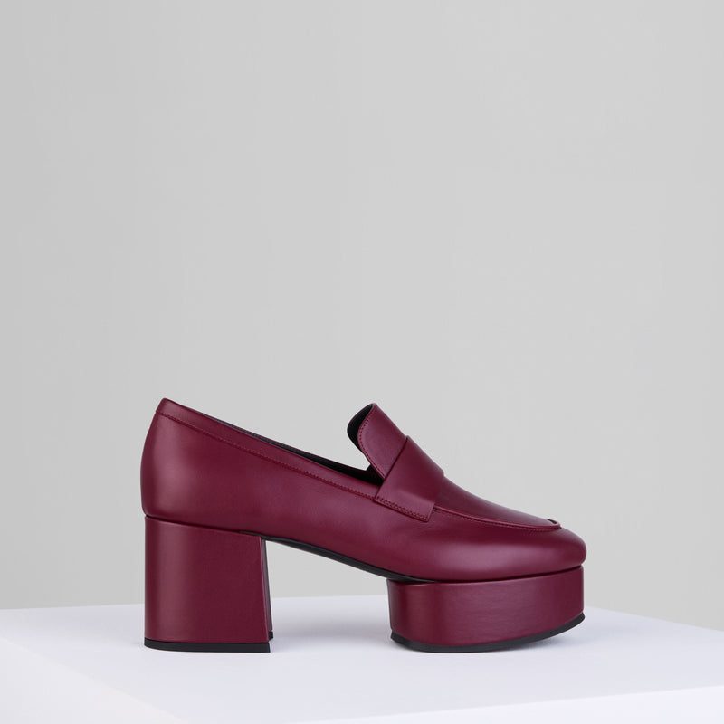Myla Loafers in Vino
