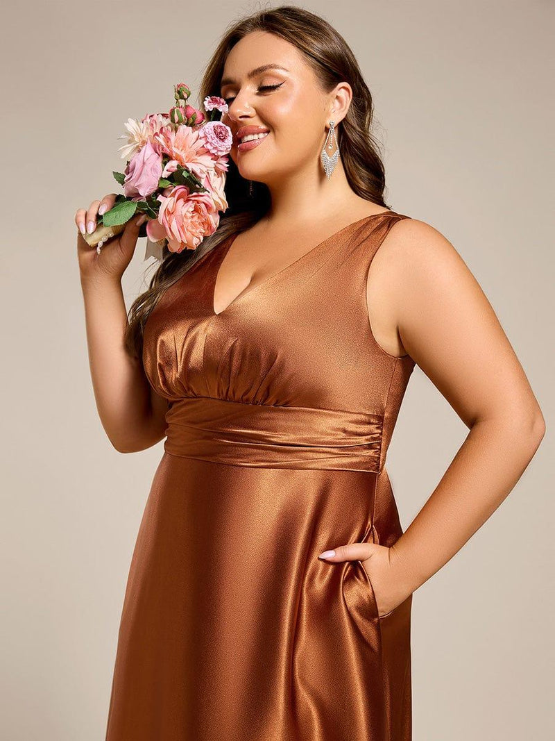 pretty INDY|Plus Size Satin Empire Waist Maxi Bridesmaid Dress with Pockets