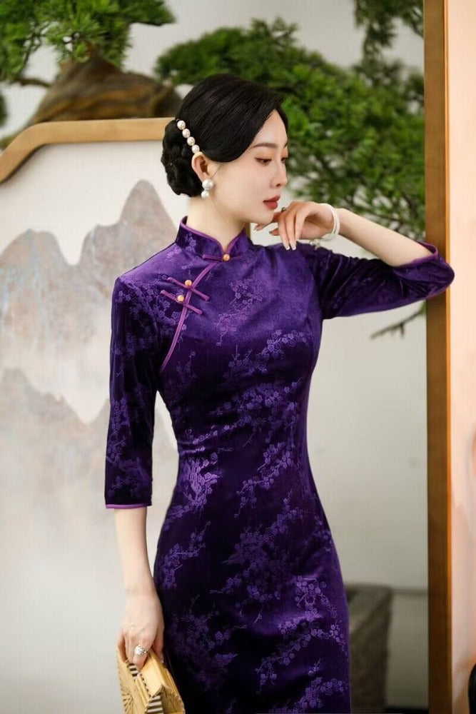 Plum blossom pattern, velvet midi plus size Qipao