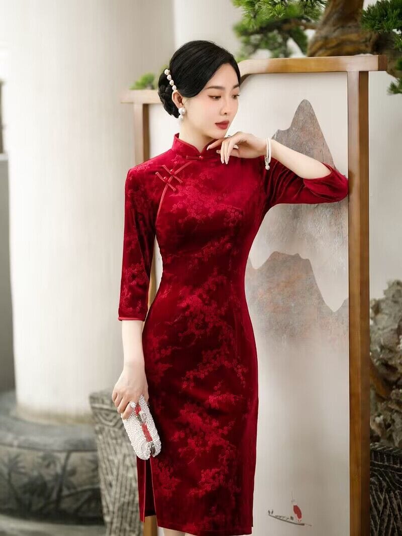 Plum blossom pattern, velvet midi plus size Qipao