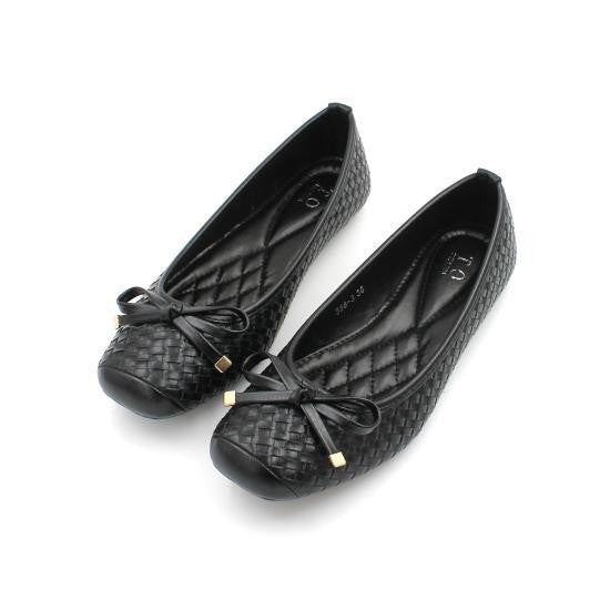 Flat Plus Size All-match Black Flat Heel Woven Pattern Scoop Women's Shoes For Four Seasons