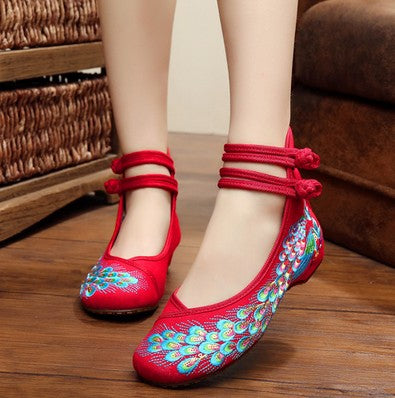 Ticha Oriental Floral Embroidery Colour Block Ankle Cuff Covered Toes Short Heel Ballet Flats Shoes (Red, Green, Black)