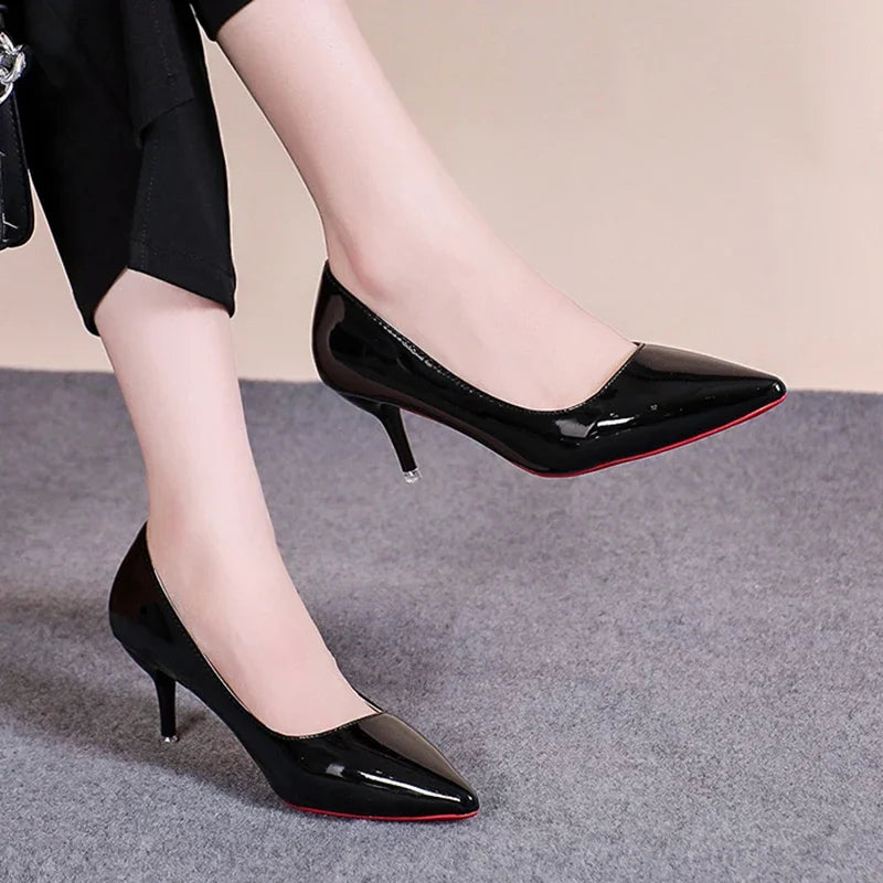 Classic Black Stiletto Heels – Timeless Elegance for Every Occasion