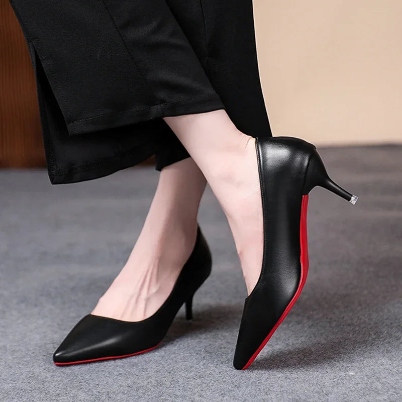 Classic Black Stiletto Heels – Timeless Elegance for Every Occasion