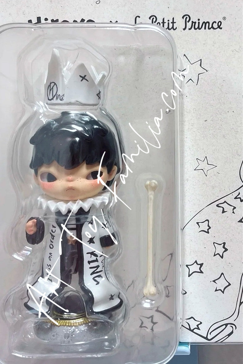 Hirono × Le Petit Prince The King Figurine (France Region Limited) - 国王异色款吊卡