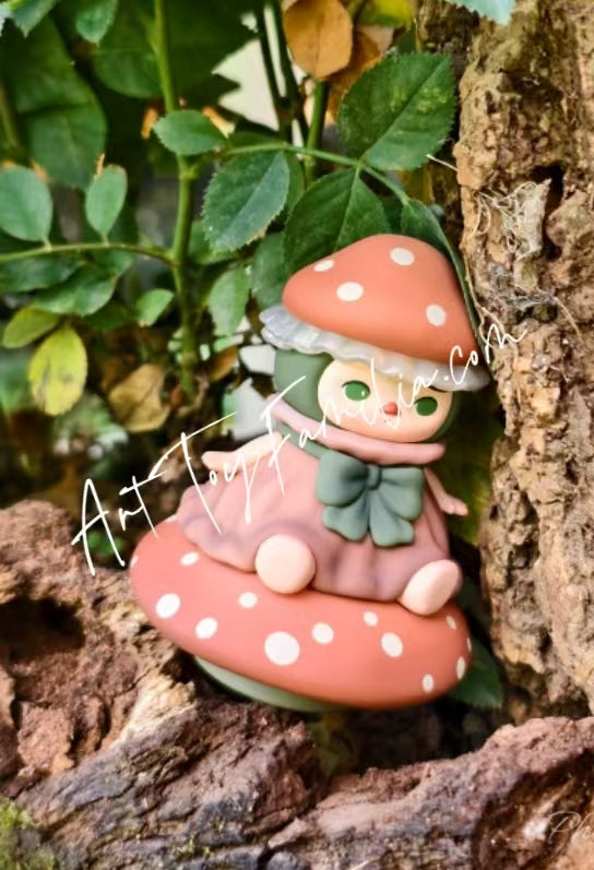 Pucky Ink Flowers Figurine - 精灵蘑菇宝宝吊卡