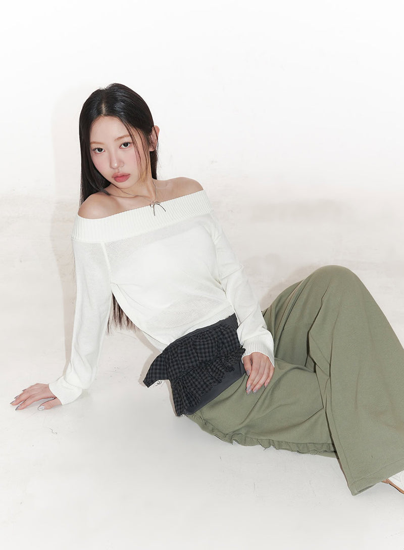 Essential Off-Shoulder Long-Sleeve Top IM525